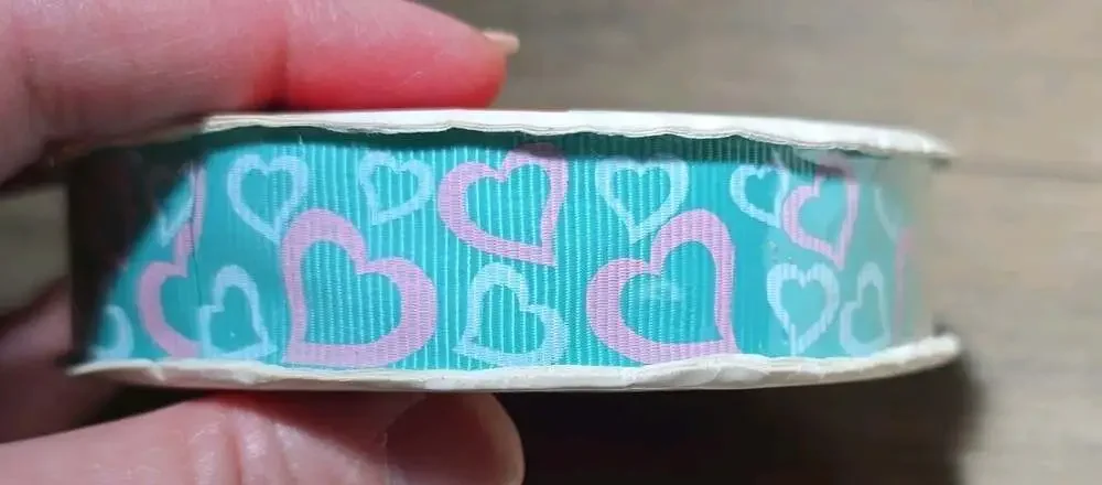 Craftsmart Ribbon Hearts Green & White & Pink Crafts 7/8 in wide 3 Yards New